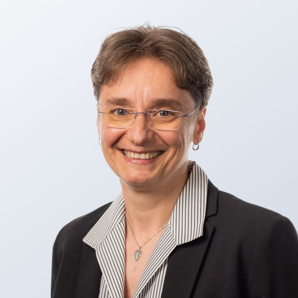 Ileana Hancu headshot